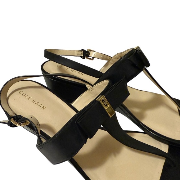 Cole Haan Tali Grand Bow
Womens 101/2 Black Leather Wedge Heel Sandals Strappy - Picture 5 of 15